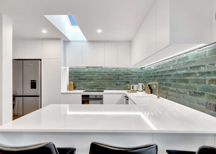  at 18D Montgomery Terrace, Hokowhitu, Palmerston North, Manawatu / Whanganui