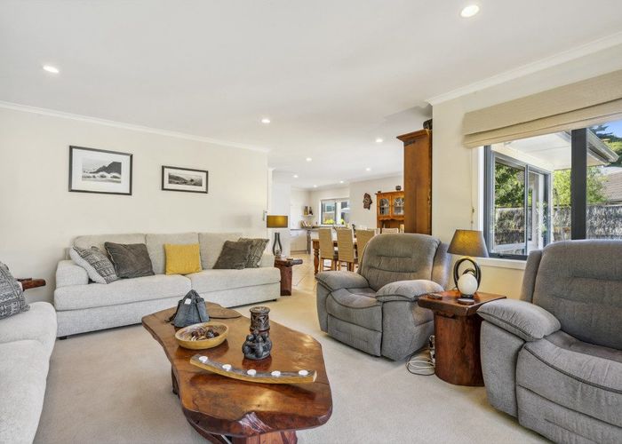  at 37 Nelson Crescent, Wainuiomata, Lower Hutt, Wellington