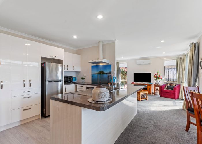 at 20 Beachmere Place, Papamoa Beach, Papamoa