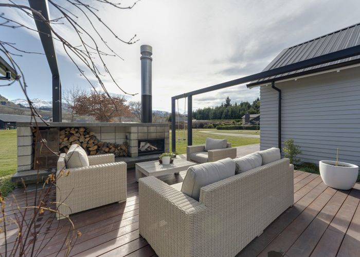  at 6 Quarry Place, Lake Hayes, Queenstown