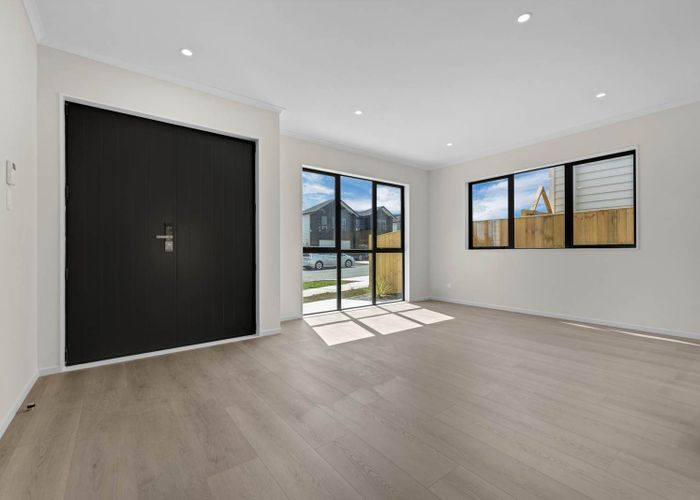  at 24  Hauhake Road, Flat Bush, Manukau City, Auckland