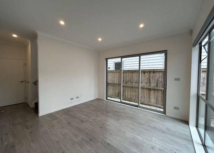  at 3 Silvereye Road, Hobsonville, Waitakere City, Auckland