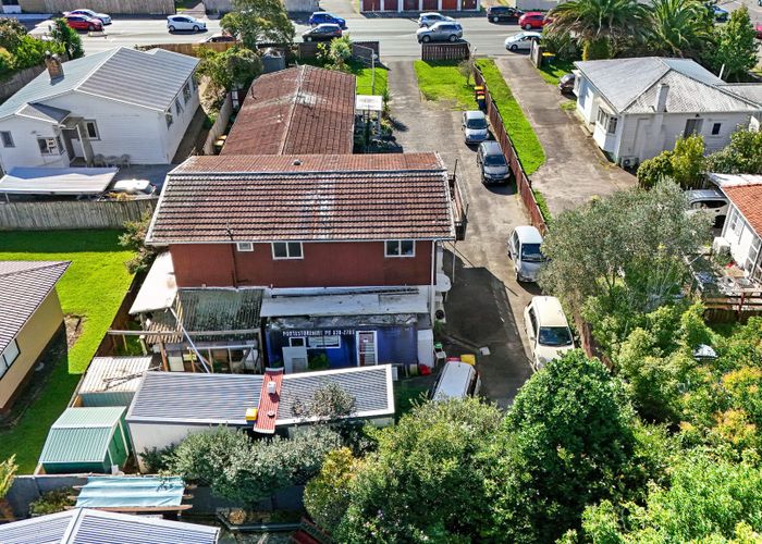  at 3/3172 Great North Road, New Lynn, Waitakere City, Auckland