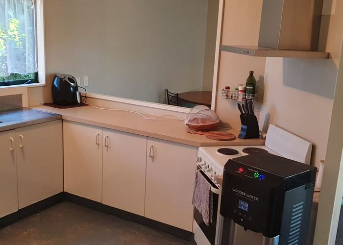  at 4/25 Solveig Place, Randwick Park, Auckland