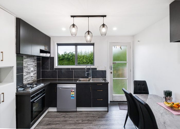  at 4/84 Amyes Road, Hornby, Christchurch