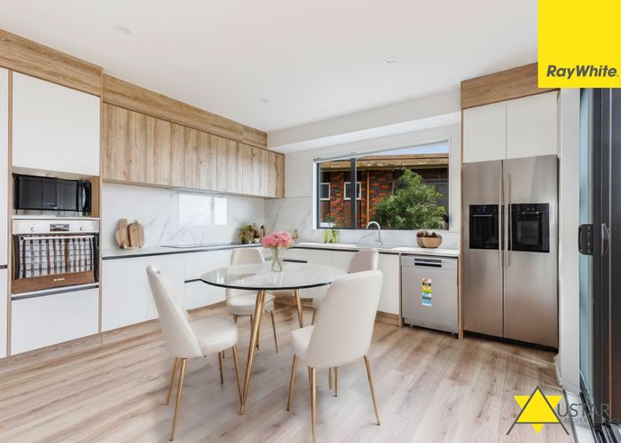  at 2C Robin Lane, Browns Bay, Auckland