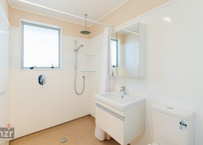  at 2/92 Lincoln Street, Ashhurst, Ashhurst
