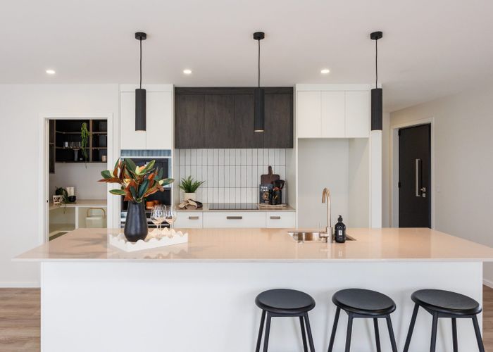  at 70 Atlantic Drive, Fitzherbert, Palmerston North, Manawatu / Whanganui