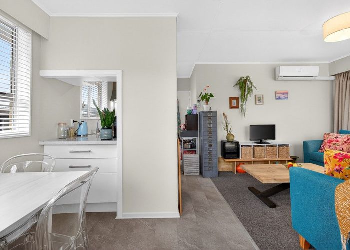  at 15A Pencarrow Crescent, Wainuiomata, Lower Hutt, Wellington