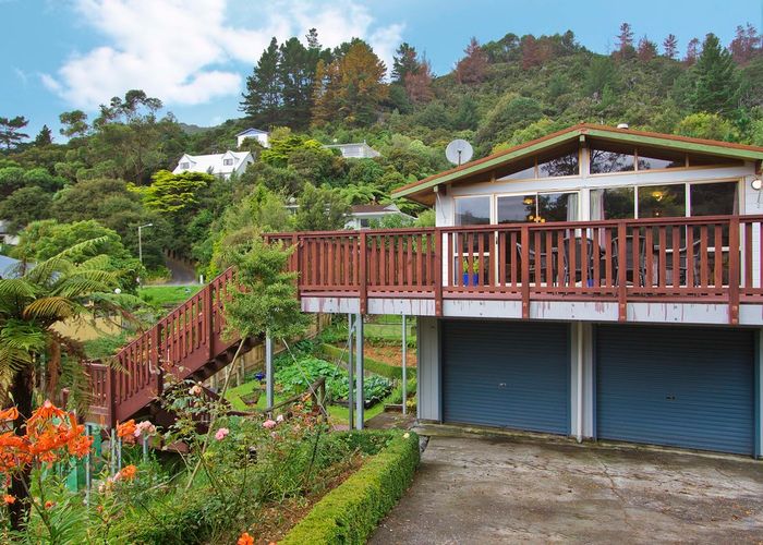  at 12 Ngahere Street, Stokes Valley, Lower Hutt