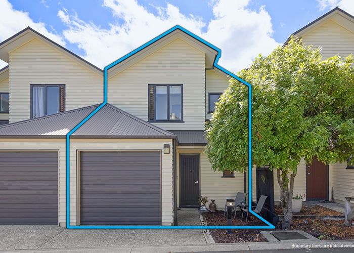  at 15/11 The Avenue, Albany, North Shore City, Auckland