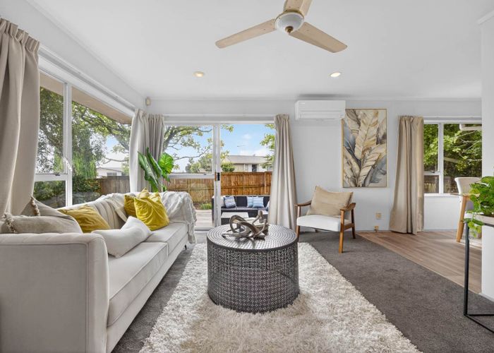  at 1/1 Piripiri Crescent, Torbay, North Shore City, Auckland