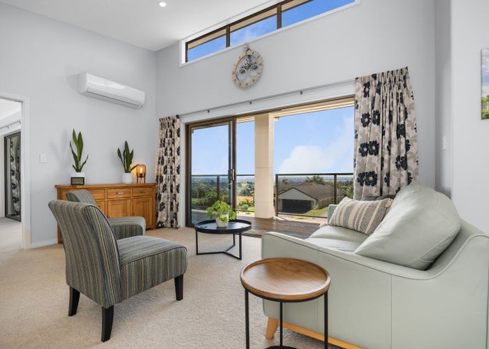  at 1 Holcombrooke Lane, Welcome Bay, Tauranga