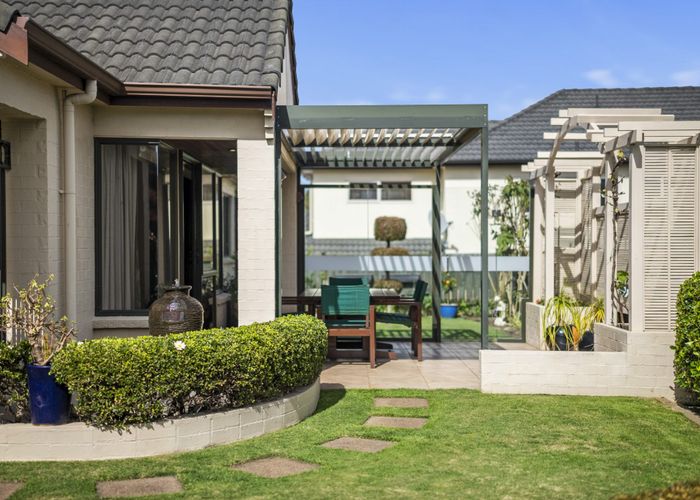  at 25 Kilsyth Way, East Tamaki Heights, Auckland