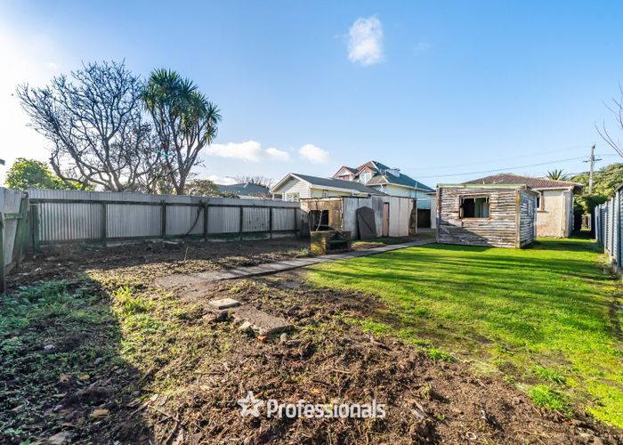 at 87 Penrose Street, Woburn, Lower Hutt, Wellington