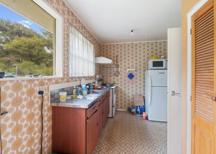  at 131 Eskdale Road, Birkdale, Auckland