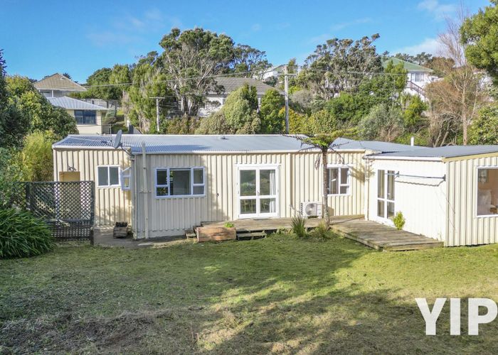  at 10 Miles Crescent, Newlands, Wellington