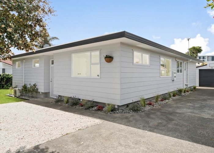  at 43A Graham Avenue, Te Atatu Peninsula, Auckland