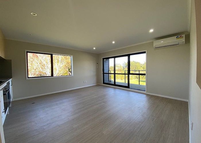  at 9/504 Swanson Road, Ranui, Waitakere City, Auckland