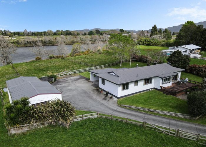  at 233 River Road, Claudelands, Hamilton