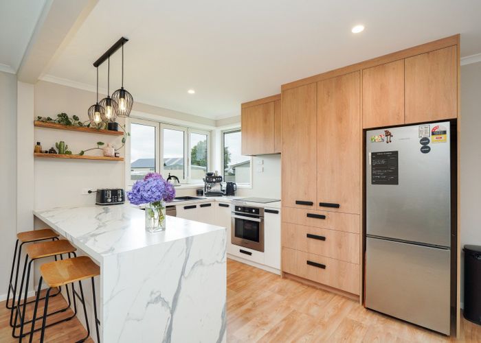  at 8 Nevis Crescent, Grasmere, Invercargill, Southland