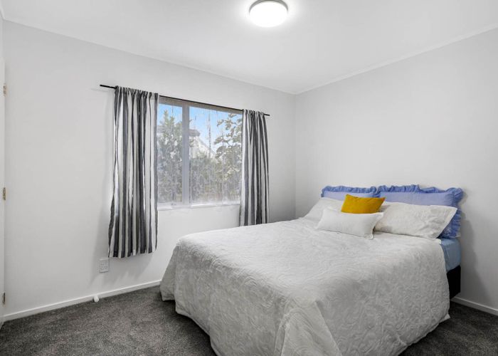  at 43 Central Park Drive, Te Atatu South, Waitakere City, Auckland