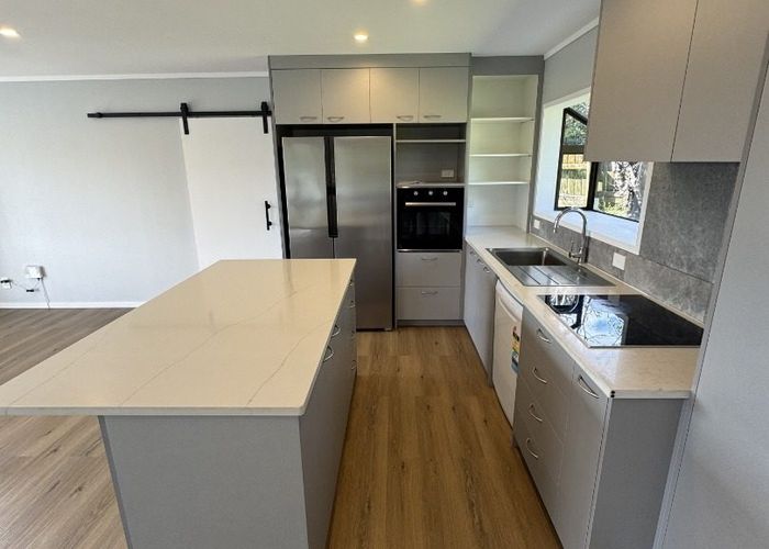  at 61 Keegan Drive, Massey, Waitakere City, Auckland