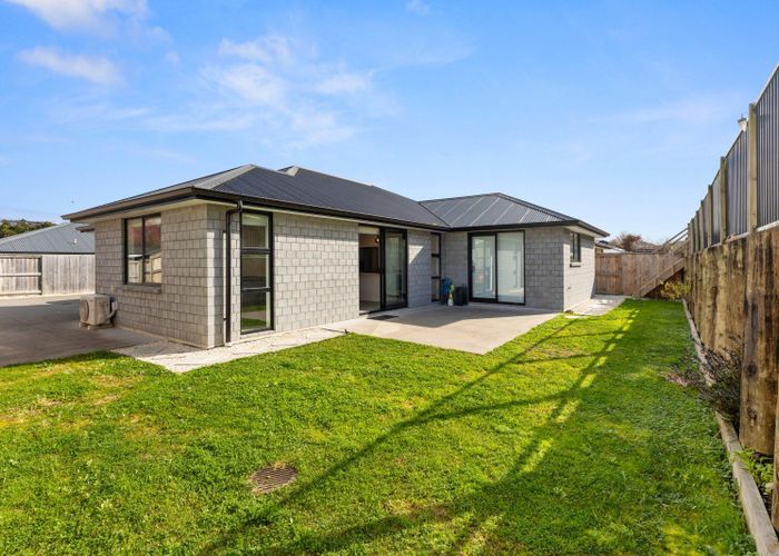  at 25 Whakaturou Crescent, Pyes Pa, Tauranga