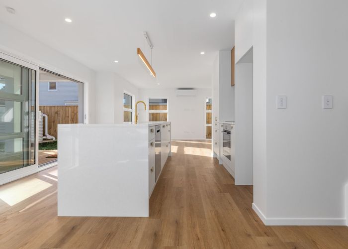  at 206A & B Manly Street, Paraparaumu Beach, Kapiti Coast, Wellington