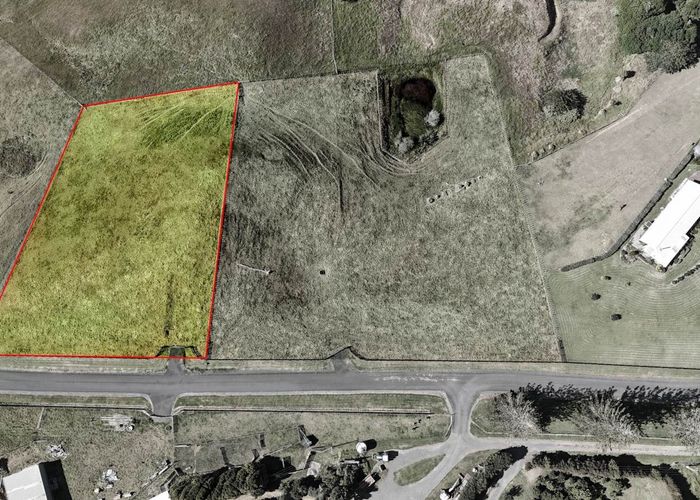  at 14 Kirian Lane, Waiuku, Franklin, Auckland
