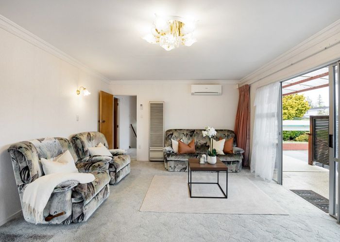  at 66 Hooker Avenue, Chedworth, Hamilton