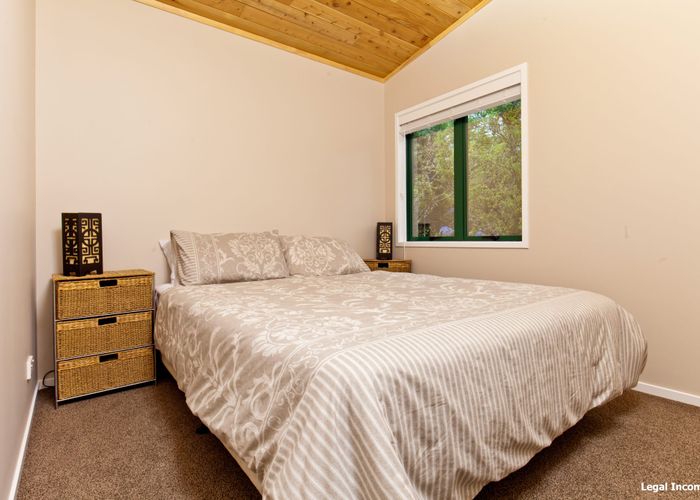  at 2 Waipuia Place, Greenhithe, Auckland