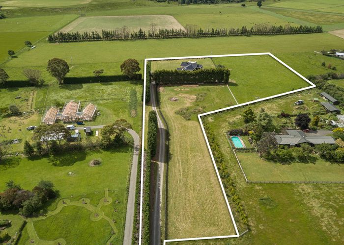  at 124A Loop Line, Masterton