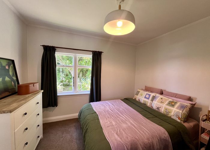  at 94 Sutherland Road, Melrose, Wellington