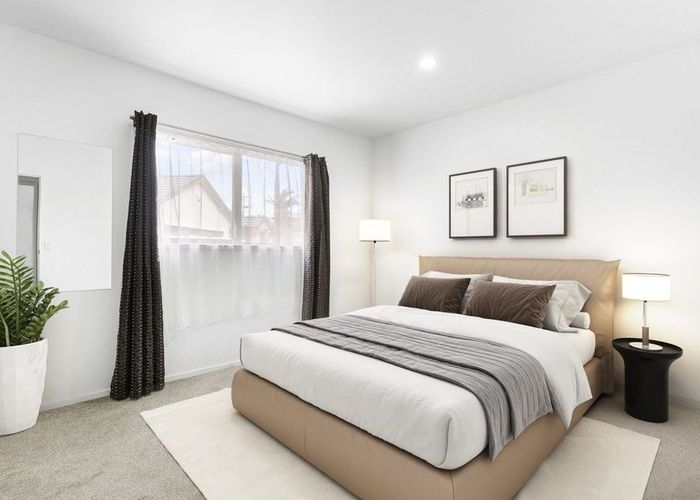  at 330B East Coast Road, Sunnynook, Auckland