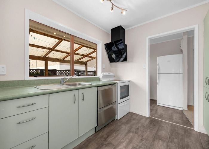  at 1/9 Tina Place, Sunnyhills, Manukau City, Auckland