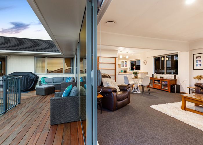  at 166 Royal Road, Massey, Auckland