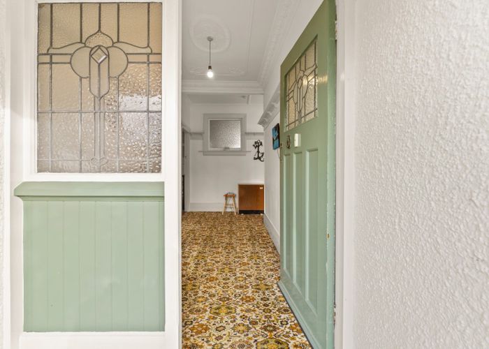  at 119 Oakwood Avenue, Balaclava, Dunedin