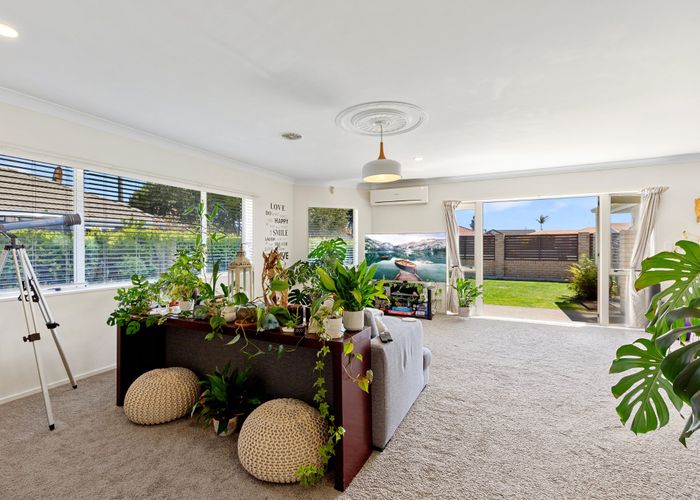  at 10 Aldermen Avenue, Papamoa Beach, Papamoa