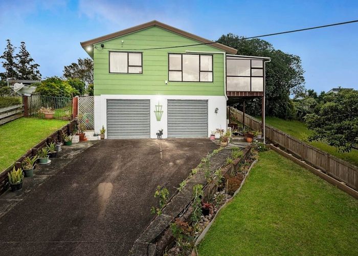  at 8 Kauri Road, Stanmore Bay, Whangaparaoa