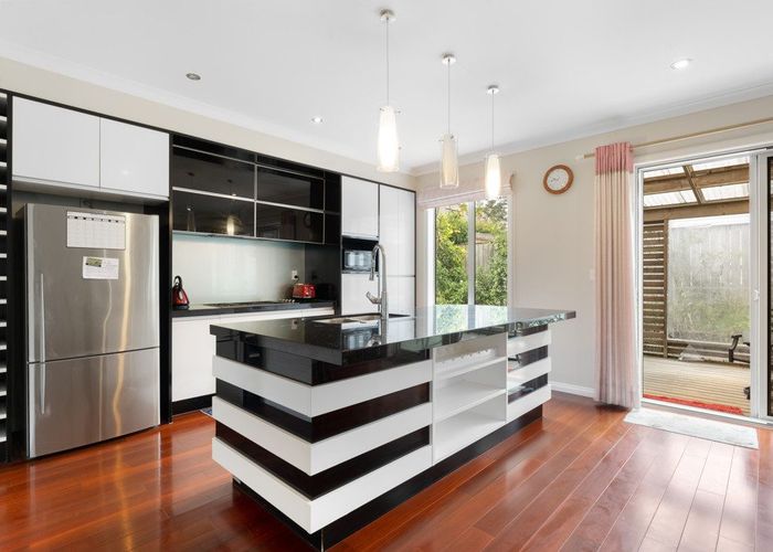  at 37A Dominion Street, Takapuna, Auckland