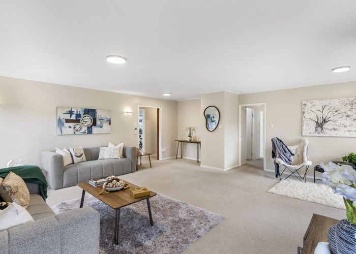  at 8 Babington Place, Torbay, North Shore City, Auckland