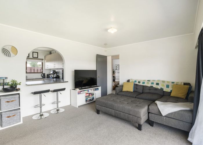  at 2/51 Browns Road, Manurewa, Manukau City, Auckland