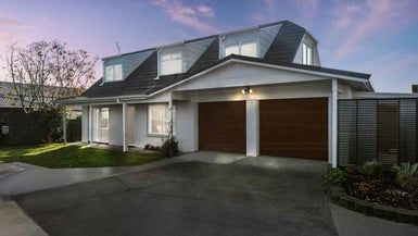  at 1/8 Ray Small Drive, Papakura, Auckland