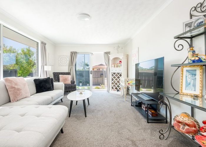  at 1/47 Kawau Crescent, Bromley, Christchurch