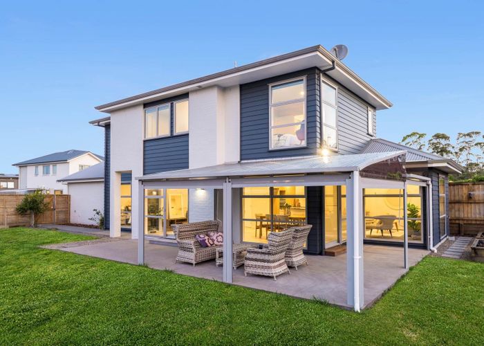  at 51 Mettam Drive, Swanson, Auckland