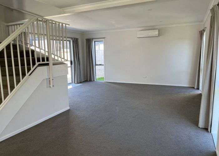  at 9 Ridgedale Crescent, Flagstaff, Hamilton, Waikato