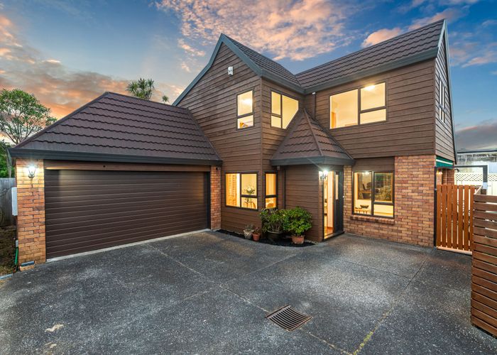  at 2/38 Green Lane East, Remuera, Auckland