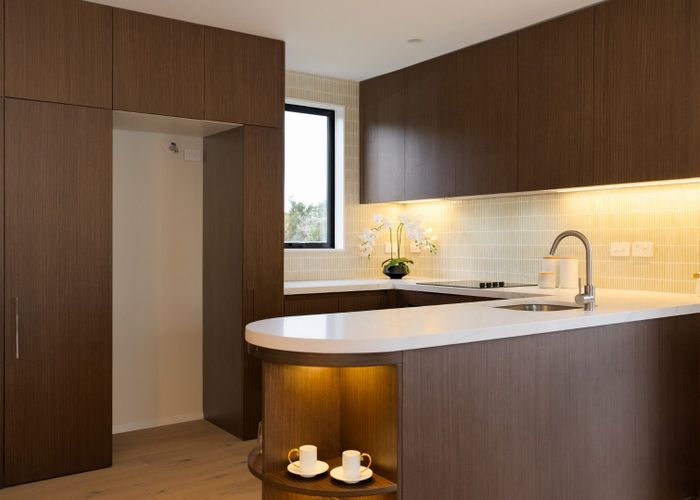  at 182 Tripoli Road, Point England, Auckland City, Auckland