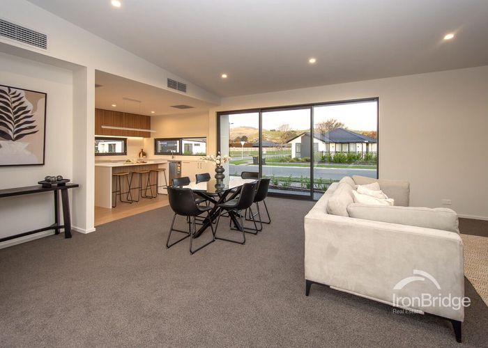  at 8 Glendore Drive, Halswell, Christchurch City, Canterbury